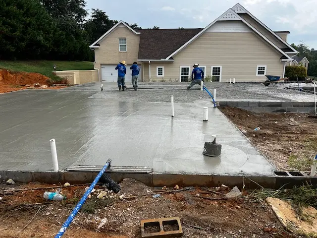 Finished concrete driveway in Huntsville AL residential property